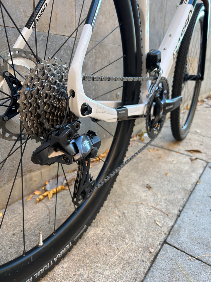 Basso Palta (Shimano GRX di2 2x) Microtech RG38 Levita Bar Ex-Demo 2025 Size XL