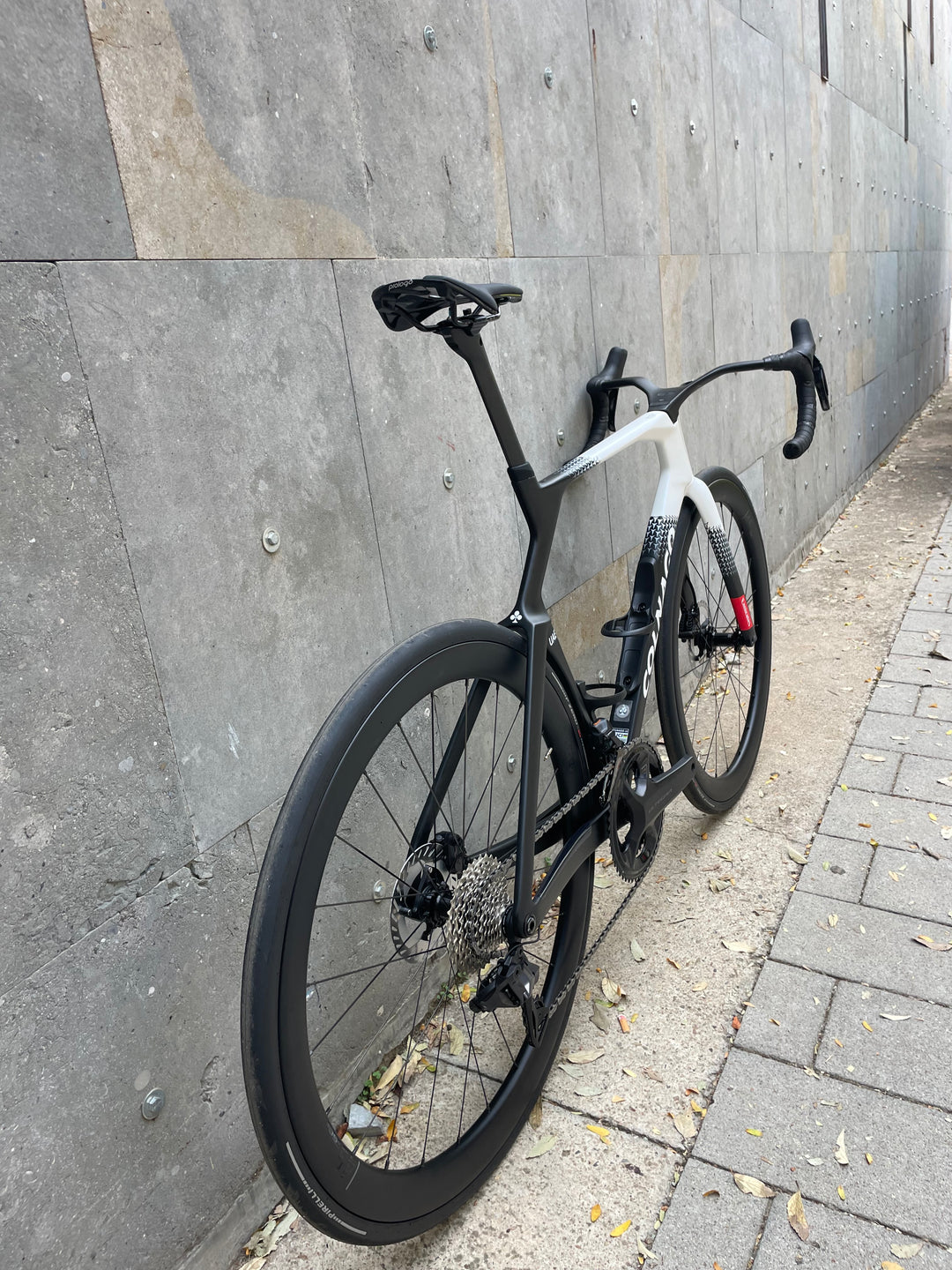 Colnago Y1Rs Road Bike (Shimano Ultegra di2)