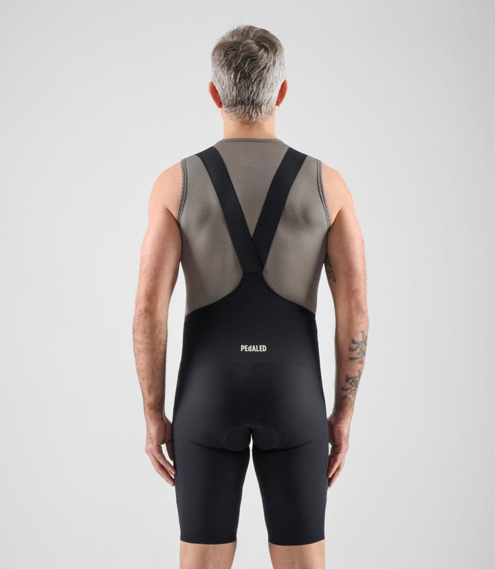 Pantalons curts lleugers amb tirants PEdALED Element