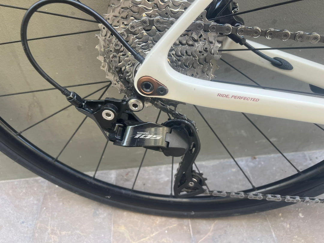 Bajo Venta R (Shimano 105) Ex-Demo Talla 56