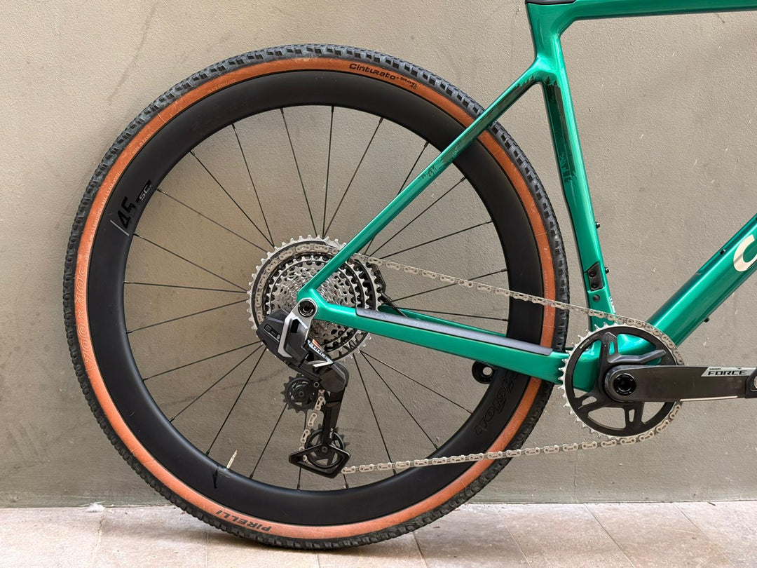 Vélo tout-terrain Colnago G4-X (SRAM Force AXS XPLR) - Démonstration d'exposition 2025, Taille 520