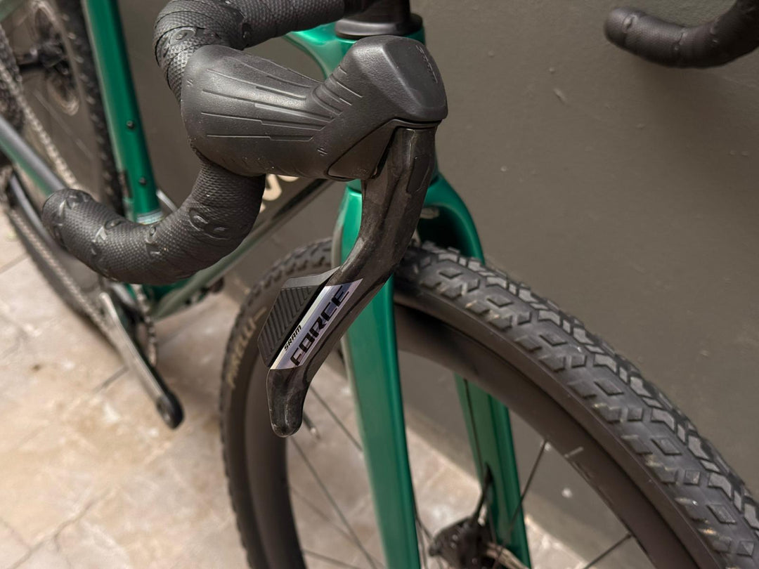 Vélo tout-terrain Colnago G4-X (SRAM Force AXS XPLR) - Démonstration d'exposition 2025, Taille 450