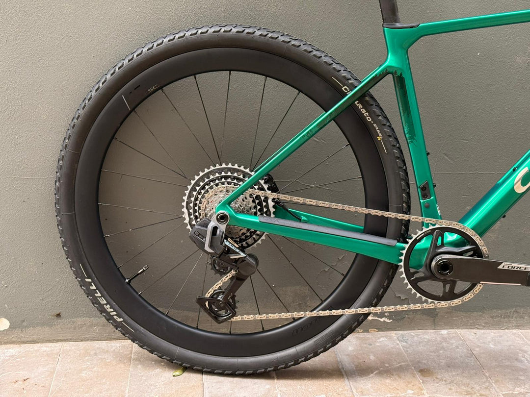 Vélo tout-terrain Colnago G4-X (SRAM Force AXS XPLR) - Démonstration d'exposition 2025, Taille 450