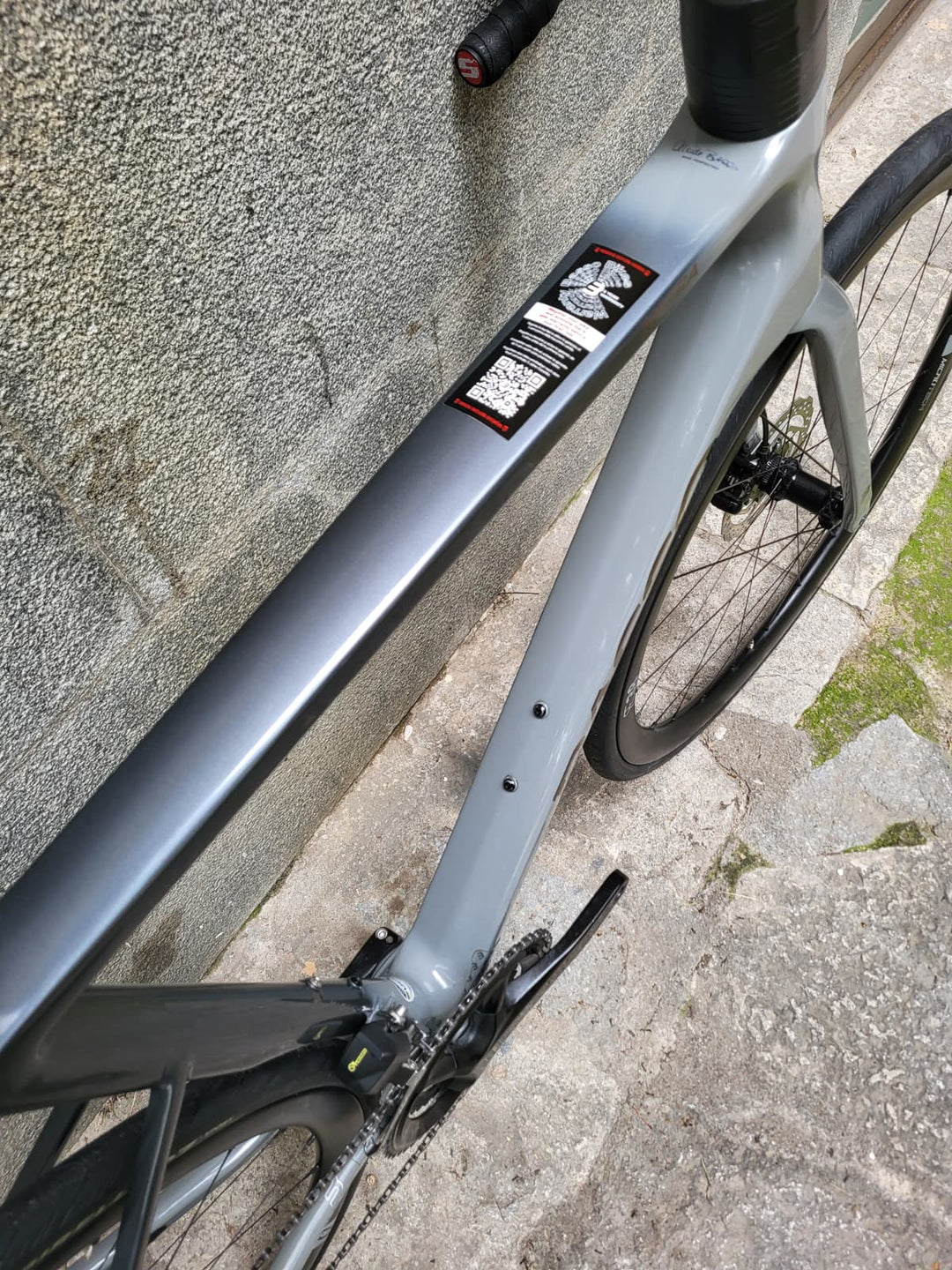 Bicicleta de carretera Basso Astra Disc (Shimano 105 di2) Ex-Demo - Mida 51