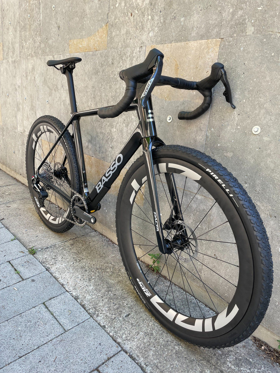 Basso Palta III (SRAM Force / ZIPP XPLR)