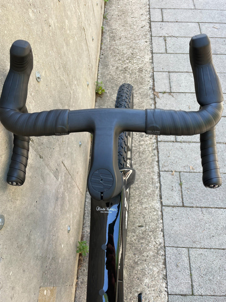 Basso Palta III (SRAM Force / ZIPP XPLR)