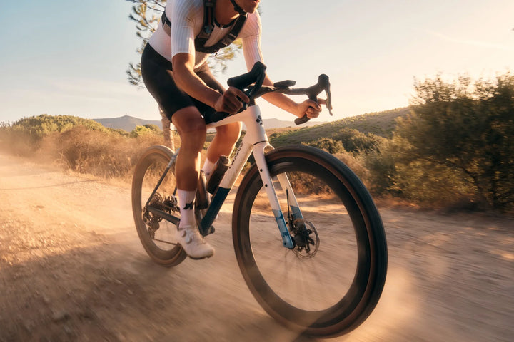 Bicicleta de gravel Colnago G5-x (Sram Rival AXS XPLR)