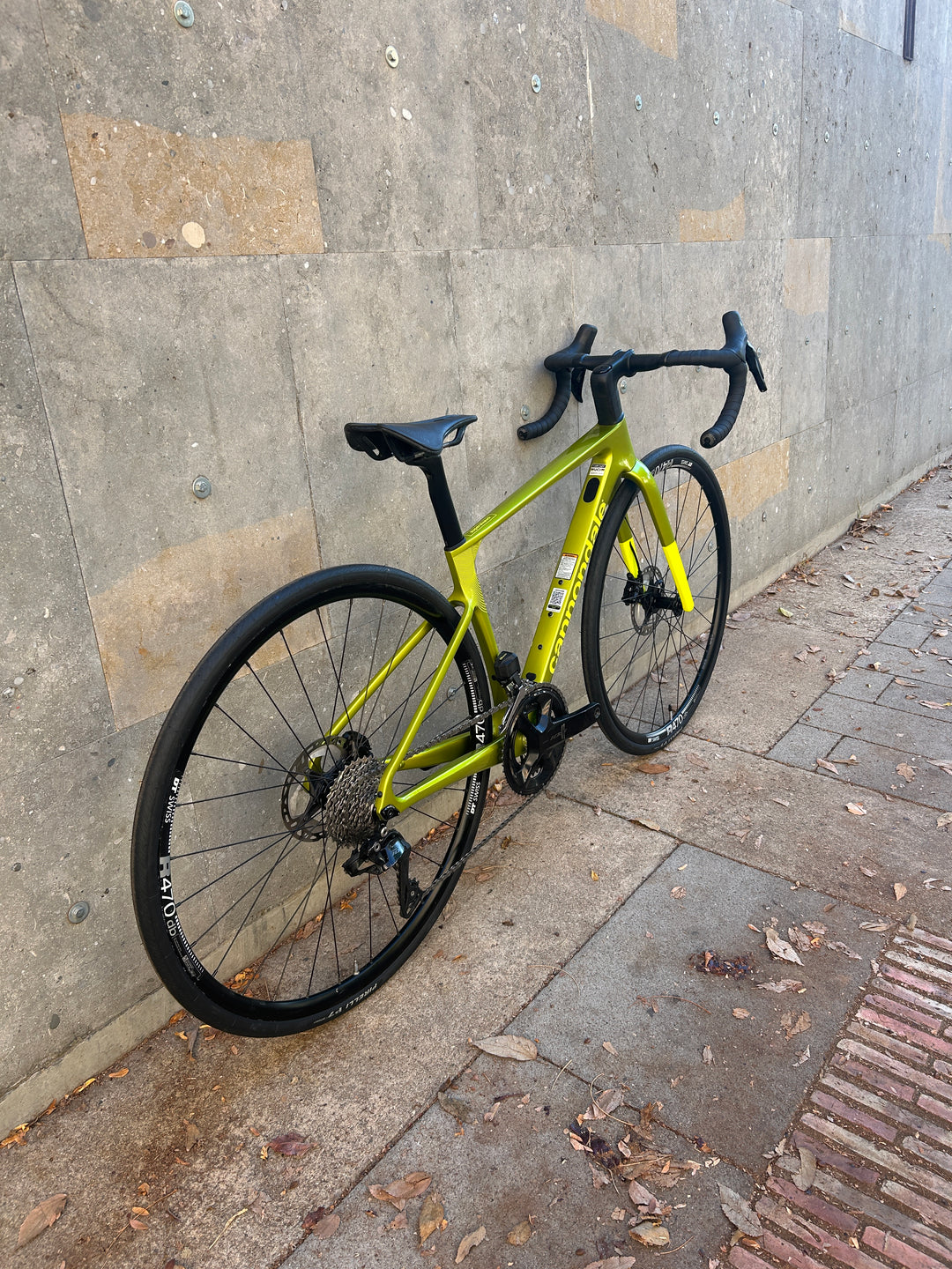 Cannondale SuperSix EVO Carbon 3 (Shimano 105 di2) Ex-Demo Size 44