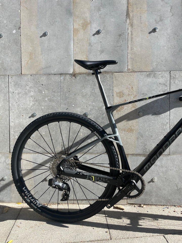 Mondraker ARID CARBON R - Ex-Demo 2025 Size ML