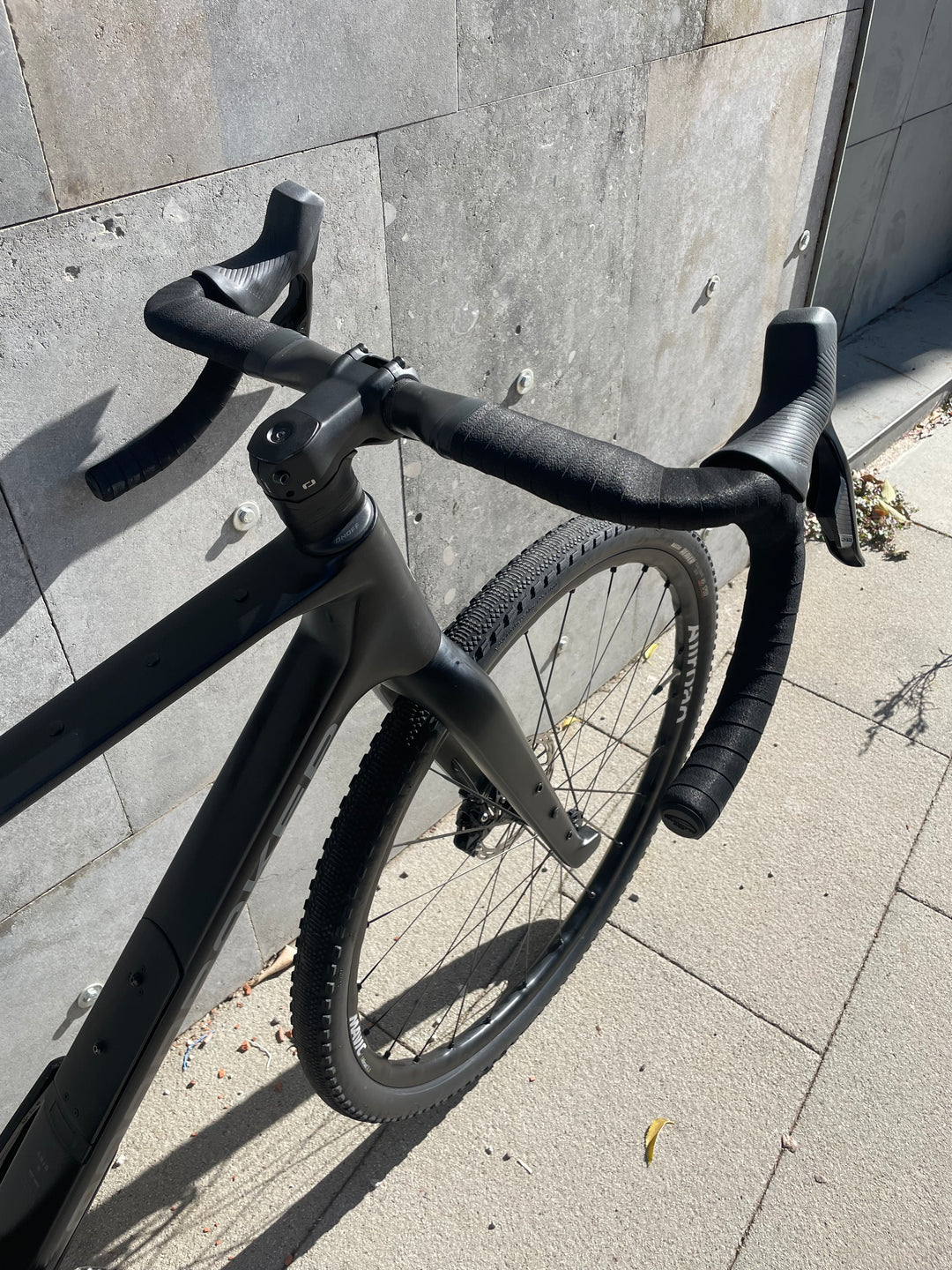 Mondraker ARID CARBON R - Ex-Demo 2025 Size ML