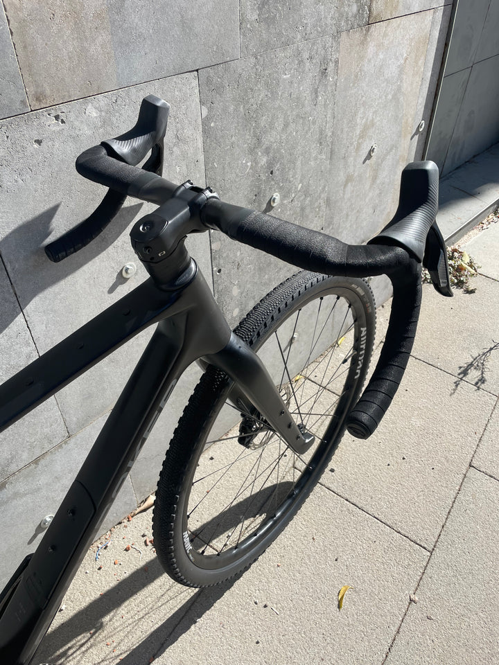 Mondraker ARID CARBON R - Ex-Demo 2025 Size ML