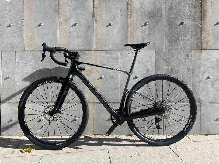 Mondraker ARID CARBON R - Ex-Demo 2025 Size ML