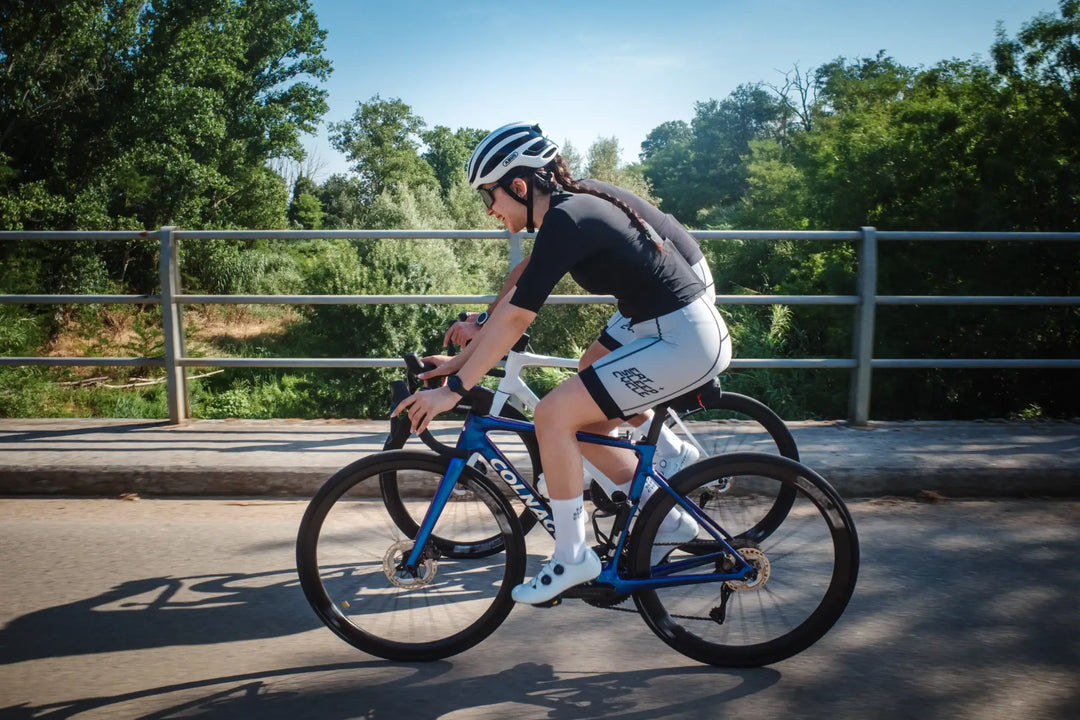 Eat Sleep Cycle Women´s Lite Road Bib Shorts Cloud/Black