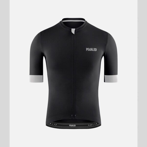 PEDALED Essential Jersey Negre 1