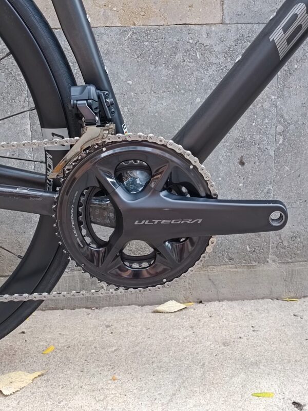 Basso Diamante Disc Road Bike RE38 Shimano Ultegra Di2 2023 Ex Demo 56 cm Stealth 9 scaled