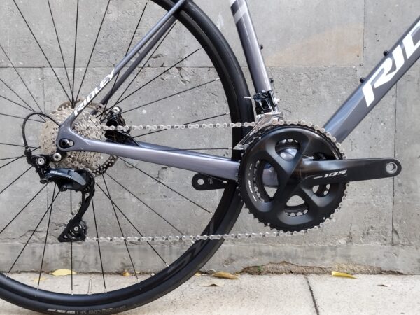 Ridley Fenix Disc Shimano 105 Road Bike 2023 Ex Demo Size M Arctic Grey 3 scaled
