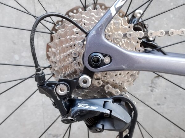 Ridley Fenix Disc Shimano 105 Road Bike 2023 Ex Demo Size M Arctic Grey 8 scaled