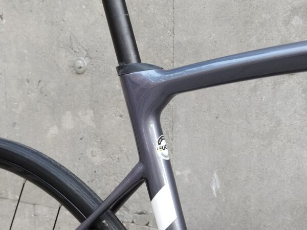 Ridley Fenix Disc Shimano 105 Road Bike 2023 Ex Demo Size M Arctic Grey 9 scaled