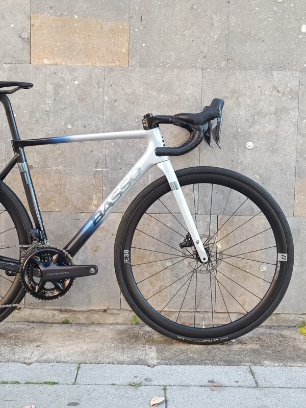 Basso Diamante Disc Road Bike RE38 Shimano Ultegra Di2 2023 Ex Demo 51 cm 6 1 scaled