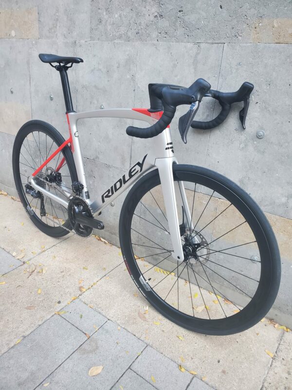 Ridley Noah Fast Disc Road Bike Shimano Ultegra Di2 2023 Ex Demo Size L 60 cm 3
