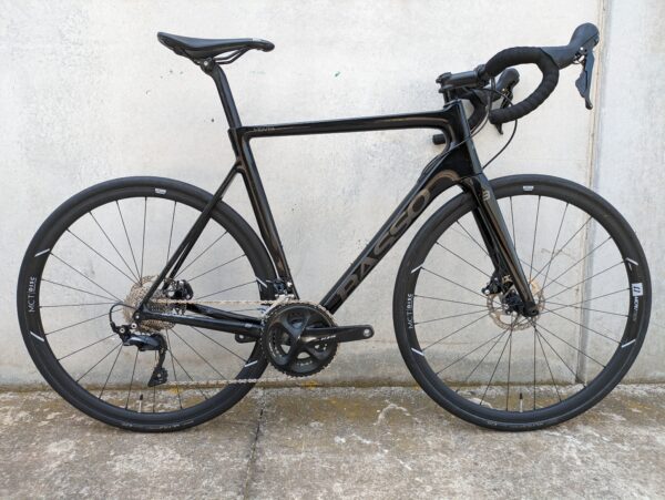 Basso Venta Disc Road Bike 2023 (Shimano 105) Ex-Demo Black 56 cm
