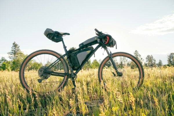 Apidura Backcountry Full Frame Pack - Imagen 2