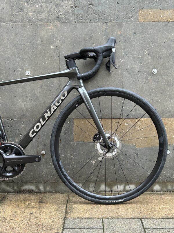 Colnago V4 Disc Road Bike (Shimano Ultegra Di2 / Fulcrum R600) Size 455 - Imagen 5
