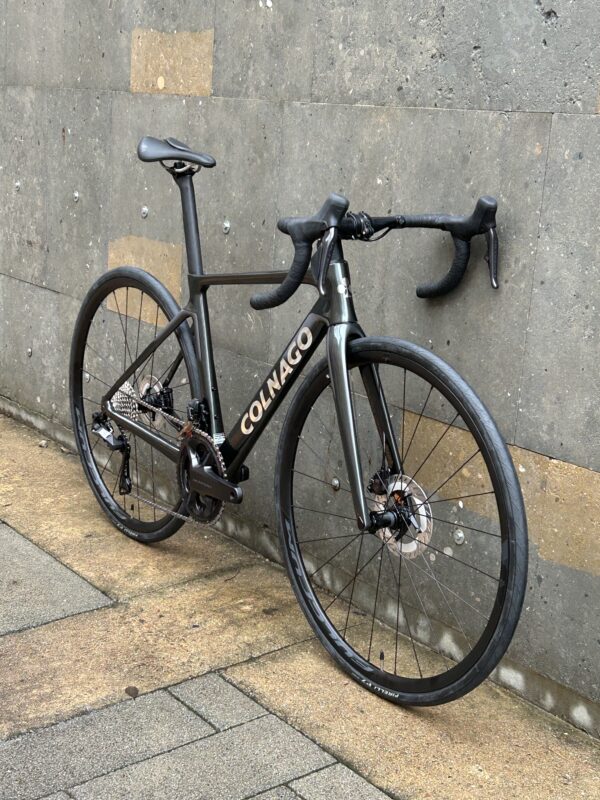 Colnago V4 Disc Road Bike (Shimano Ultegra Di2 / Fulcrum R600) Size 455 - Imagen 6
